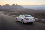 Lexus LS500h AWD 2017 года (WW)